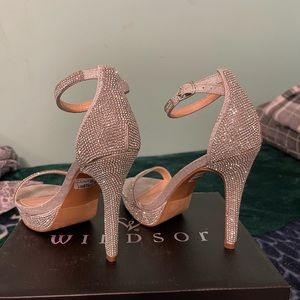 Windsor Silver Heels